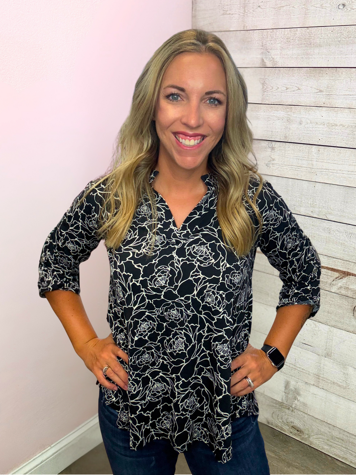 "Soft Spoken" Black/White Floral Lizzy Top