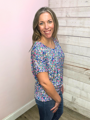 "Just My Type" Blue Floral Short Sleeve Top