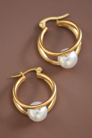 "Claire" Hoop Earrings with Pearl