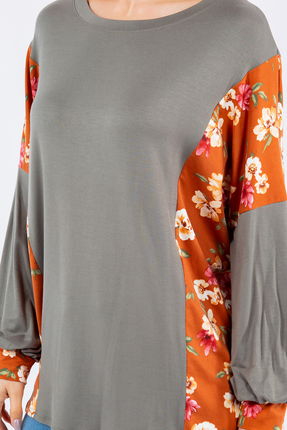 PF "Stylish Forecast" Floral Contrast Top