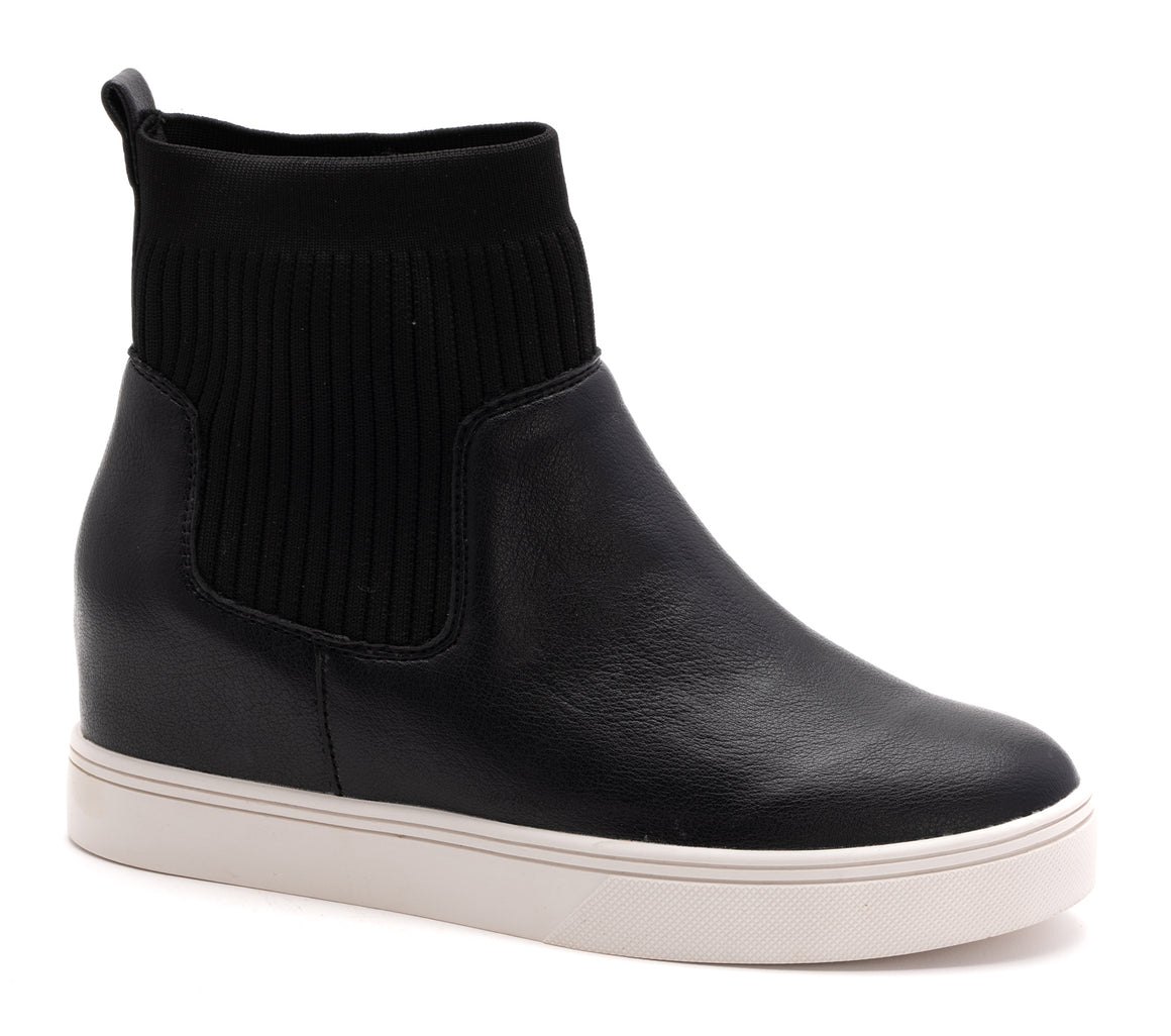 "Sweater Weather" Corky Boot- Black